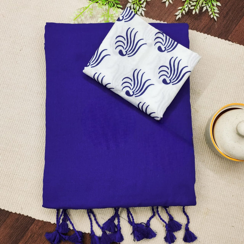 Blue Khadi Cotton Saree With Printed Blouse