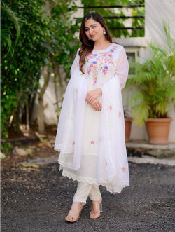 Exclusive Anarkali Floral Embroidery Kurti Set with Dupatta for Women