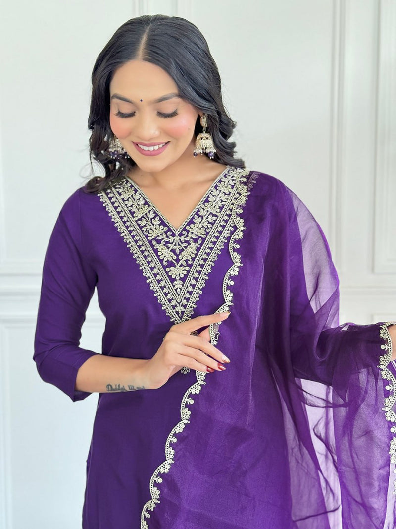 Purple Viscose Rayon Kurti Set with Heavy Neck Embroidery And Organza Dupatta