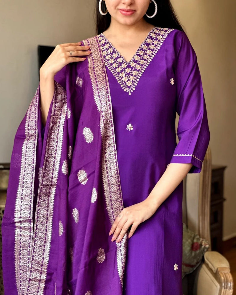 Gorgeous Silk Chanderi Embroidered Kurti Set with Jacquard Dupatta