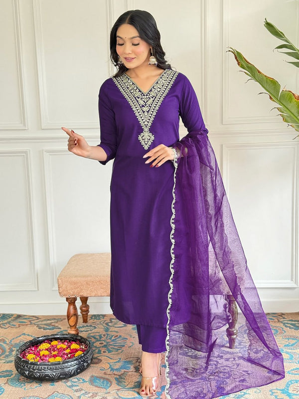 Purple Viscose Rayon Kurti Set with Heavy Neck Embroidery And Organza Dupatta