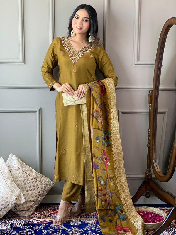 Ethnic Motifs Embroidered V-Neck Thread Work Kurta with Trousers & Dupatta