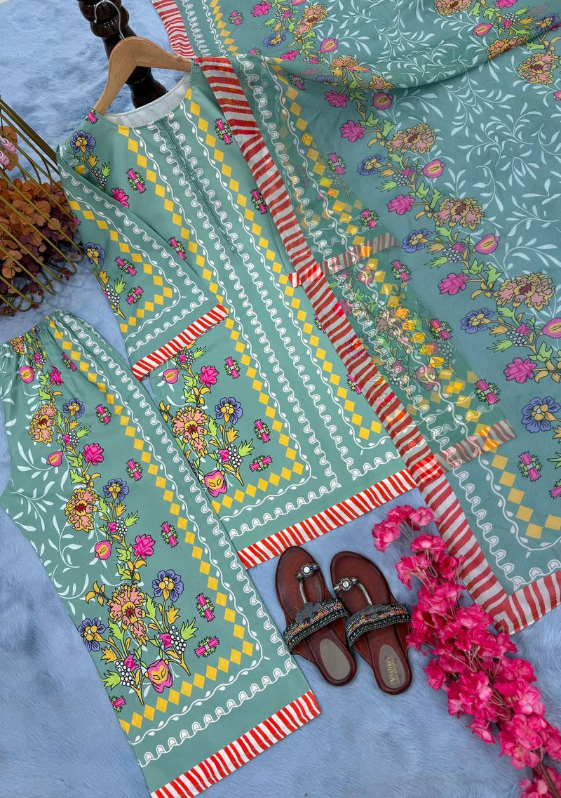 Chic Co-ords Set in Printed Crepe with Dupatta