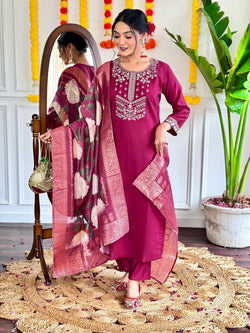 Classy Viscose Chanderi Embroidered Suit with Jacquard Printed Dupatta