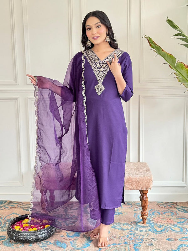 Purple Viscose Rayon Kurti Set with Heavy Neck Embroidery And Organza Dupatta