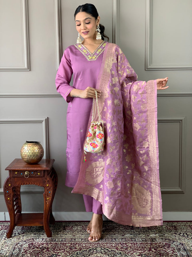 Floral Printed V-Neck Thread Work Straight Kurta With Trousers & Dupatta