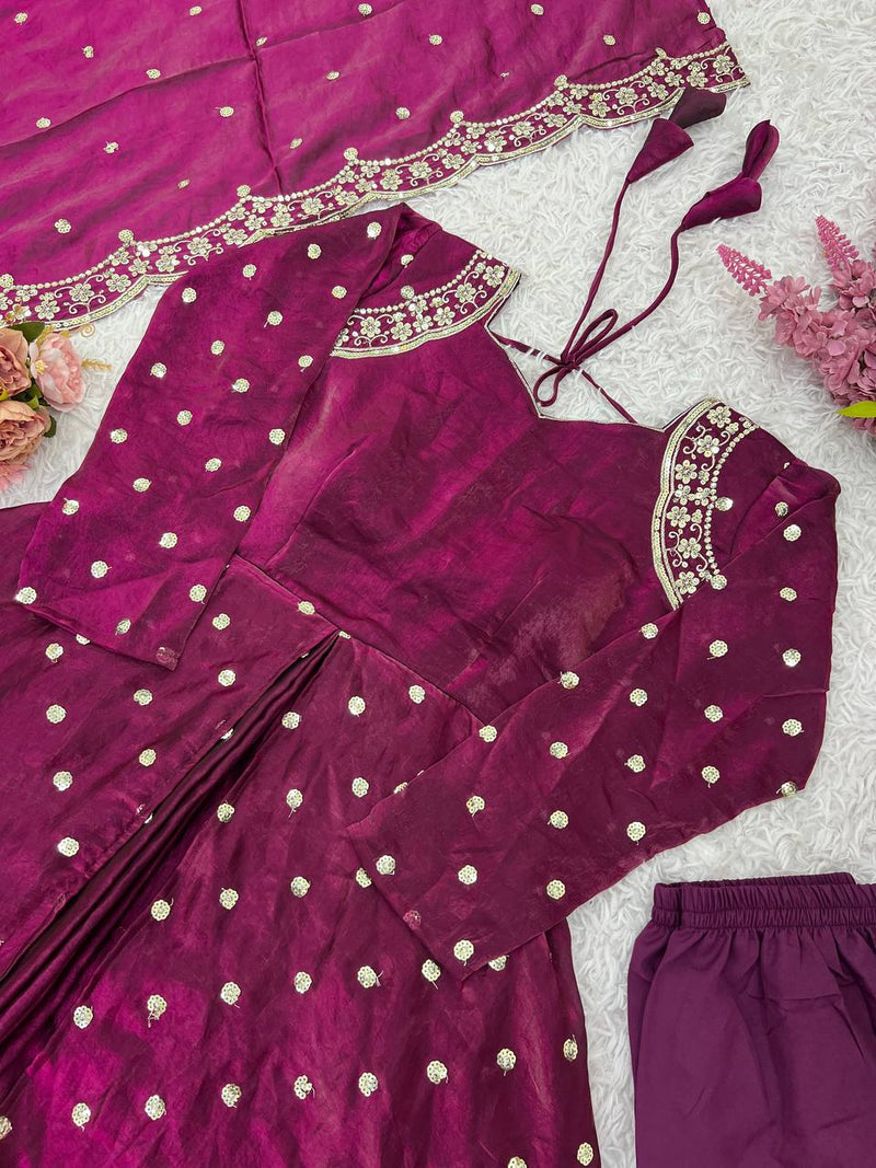 Heavy Fandy Silk Gown Set with Embroidered Dupatta
