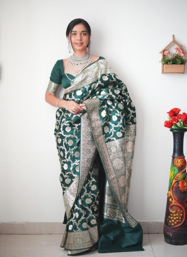 ONE MINUTE BOTTLE GREEN WITH SILVER WEAVING SAREE AND JACQUARD BORDER WORK UNSTITCHED BLOUSE