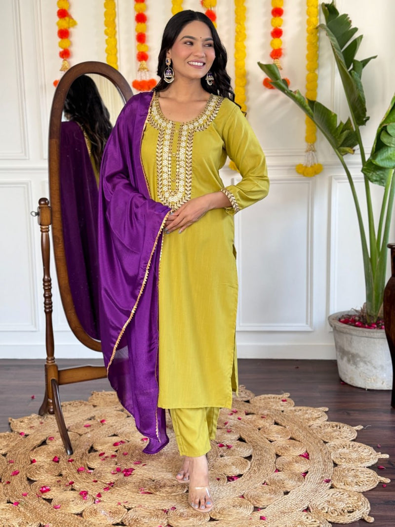 Dazzling Reyon Slue With Embrodeiry Work And Chinnon Dupatta set