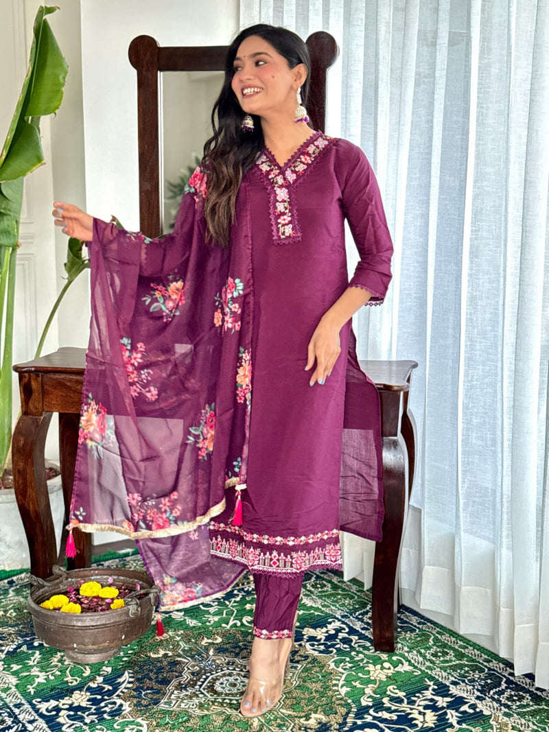 Elegant Pure Chanderi Silk Embroidary Suit Set