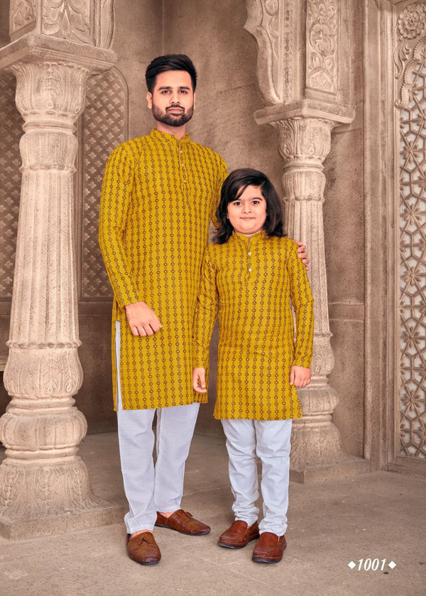 Present Father Son combo of Cotton Kurta with Foil Print with Payjama.